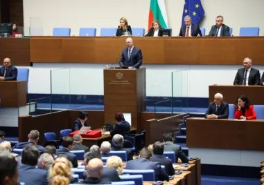 Вотът на недоверие срещу правителството се отлага