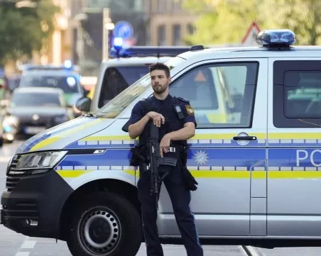 Застреляха българка, нападнала с нож хора в Мюнхен