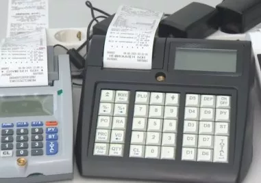 Касовите бележки в левове и евро - как ще се извърши промяната?