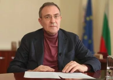 Борислав Гуцанов: Условията в единия дом са като в концлагер, катетри на болни не са сменяни с дни