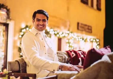 Един ден остава до концерта на младия талантлив и обаятелен