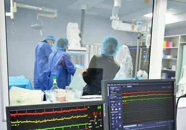 Животоспасяваща процедура без отворена сърдечна операция в УМБАЛ „Свети Георги – Пловдив