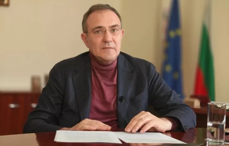 Борислав Гуцанов: Условията в единия дом са като в концлагер, катетри на болни не са сменяни с дни