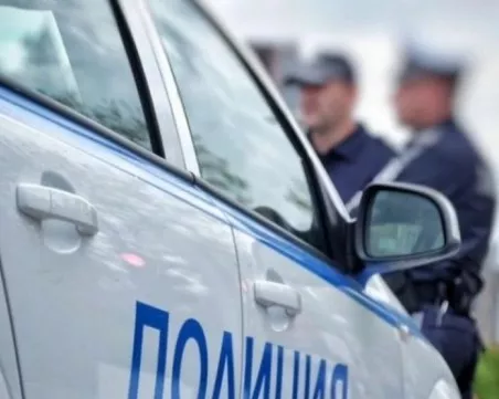 Гонка и стрелба между полицаи и шофьор в София