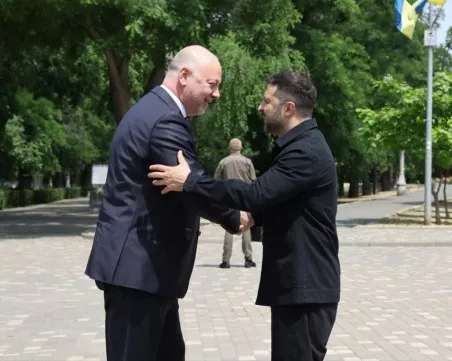Желязков се срещна със Зеленски в Одеса, увери го в европейската подкрепа за Украйна