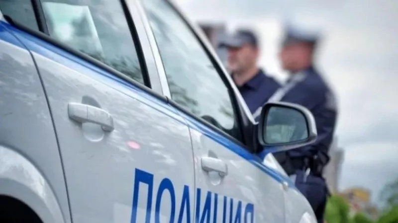 Гонка и стрелба между полицаи и шофьор в София