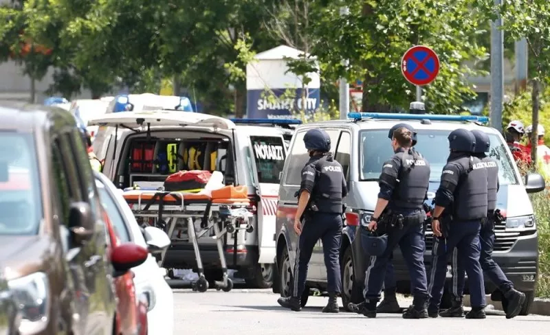 Полицията и прокуратурата дадоха днес повече подробности за атаката в