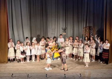 Пловдивски ученици с вдъхновяваща театрална постановка и послание за доброто