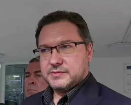 Даниел Митов иска повторна аутопсия на Явор от Варна