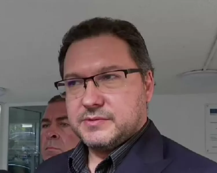 Даниел Митов иска повторна аутопсия на Явор от Варна