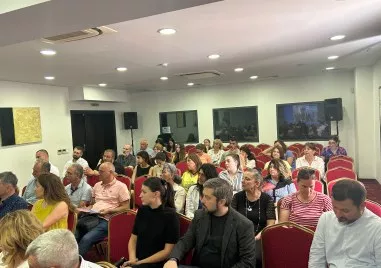 2000 души посещават Небет тепе за 8 часа