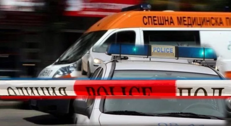 Пловдивчанка е била ударена от автомобил, движещ се на заден ход