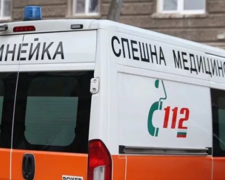Жена загина, а трима са ранени при челна катастрофа на пътя София-Варна