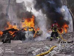 Зеленски: Русия опитва да пробие фронта при Суми с 53-хилядна армия