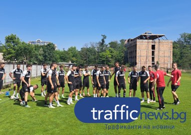 Локо стартира с петима на проби, но без двамата нови
