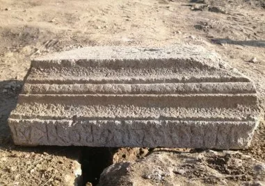 Откриха надпис на гробница при спасителните разкопки на Хераклея Синтика