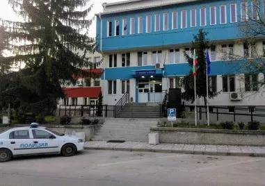 20-годишна софиянка потроши автобил в Пещера