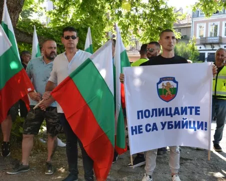 Протест и контрапротест във Варна заради смъртта на Явор Георгиев