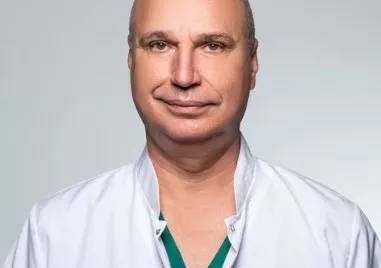 Пловдивска болница премина изцяло към роботизирана хирургия при надбъбречни операции
