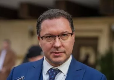 След ескорта на ламборгинито Даниел Митов с промени за охраната от МВР