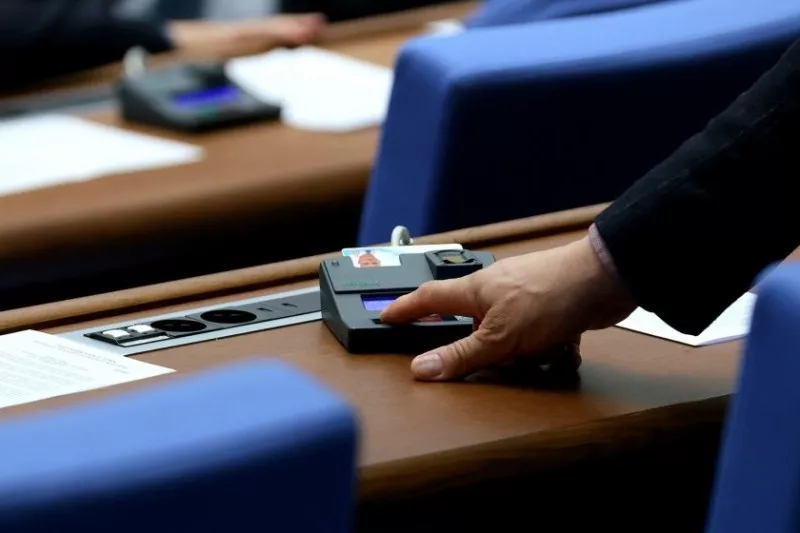 Парламентът прие Закона за личния фалит – минималният праг ще е 10 777 лева