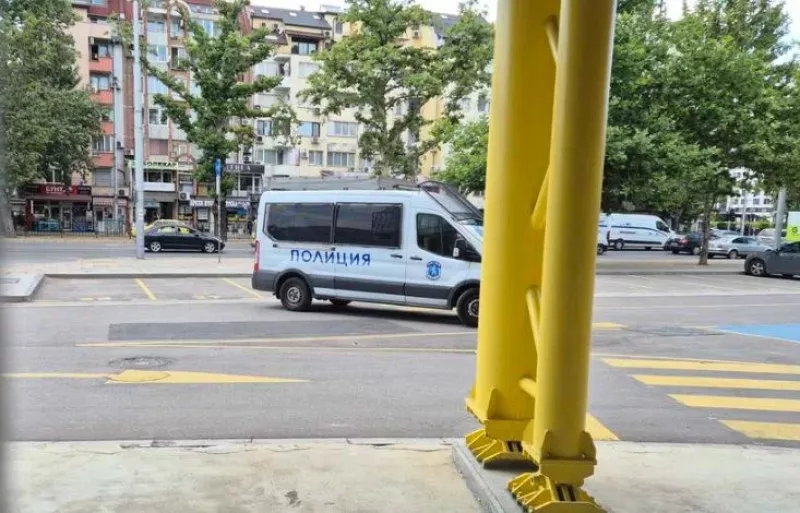 Напрежение на Колежа - фенове на Ботев и част от ръководство в словесна престрелка