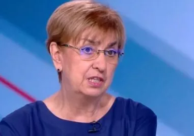 Екатерина Михайлова: Радев не може да направи голям политически проект, той разединява хората