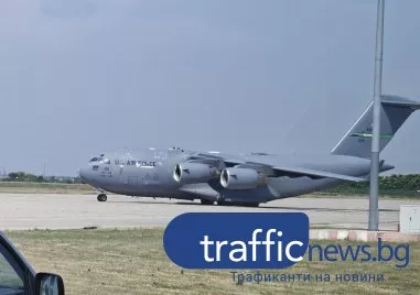 Американски военен самолет прелетя над Пловдив – граждани разтревожени след събитията в Близкия изток
