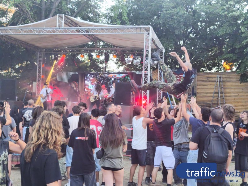 За 10-и път S'cool Rock fest в Пловдив показа, че рокът вълнува младите