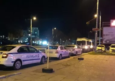 Пиян мъж нападна полицаи на пловдивски пазар