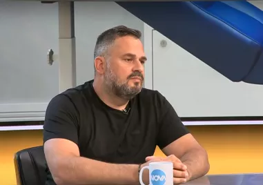 След смъртта на 6-годишното дете, починало от упойка в Пловдив: Анестезиологът продължава да работи