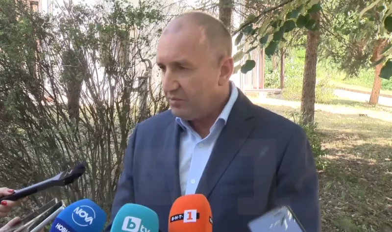 Румен Радев призова да не се допуска България да бъде въвлечена в ескалиращите конфликти