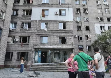11 убити при руски ракетен удар в Днепър