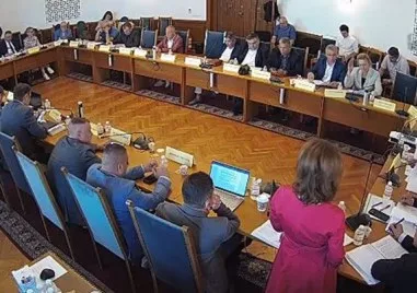 Камерите на общините ще засичат скорост и при превишаване ще има глоба