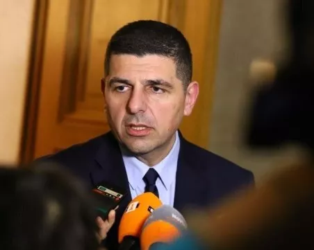 ДБ: Очакваме колегите от ПП да ни предложат ясен план за съществена промяна в кадровата им политика