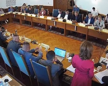 Камерите на общините ще засичат скорост и при превишаване ще има глоба