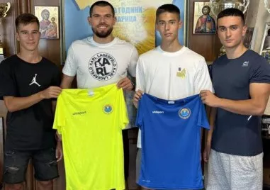 Марица Пловдив привлече трима играчи идващи от Ботев III които са