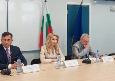 НАП, КЗК и КЗП обявиха данни от съвместните проверки в над 160 търговски обекта в 30 града