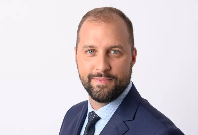 Столичен районен кмет, напуснал ПП: Висш партиен кадър ми предложи подкуп, уведомих ръководството - търсеха му награда
