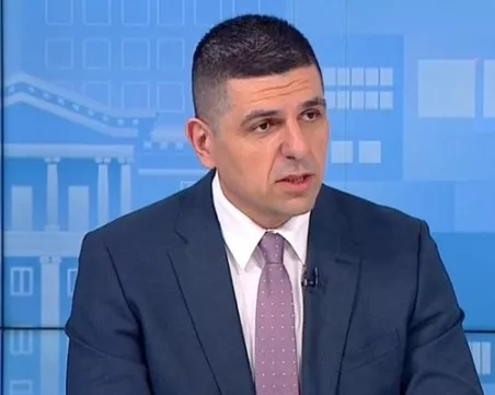 ДБ няма да се делят от ПП след оставката на Кирил Петков