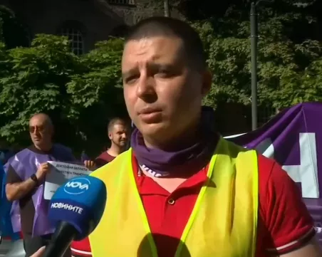 Служители на градския транспорт в София излизат на нов протест – ще има ли блокади?