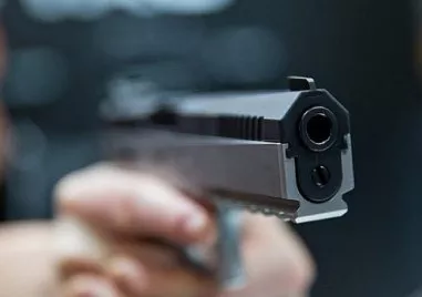 Мъж уби бременната си годеница в Турция