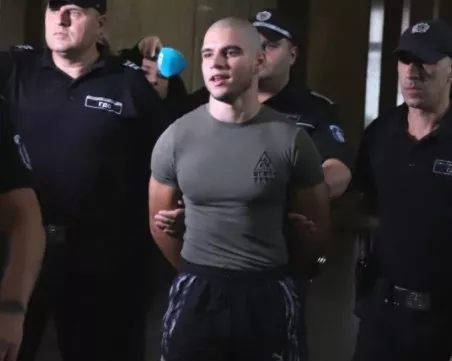 Даниел Митов с призив към прокурорския син да се предаде