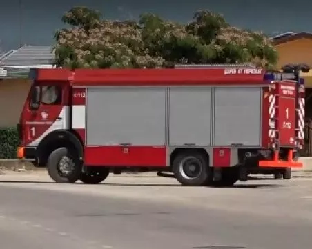 Доброволци в Пловдивско си купиха пожарна