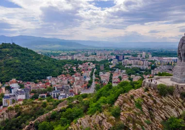 Горещ финал на юни! Къде е най-горещо днес