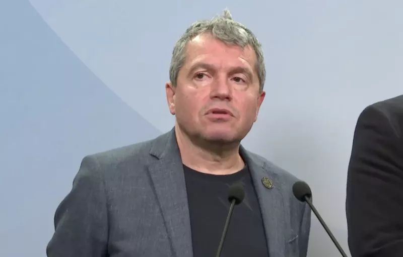 Тошко Йорданов за младите лекари: Да ходят да работят на село, ще намерим лекари от чужбина за 500 долара