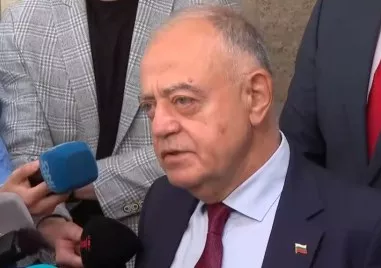 От ДБ няма да подкрепят вота на недоверие, призоваха Тошко Йорданов за оставка