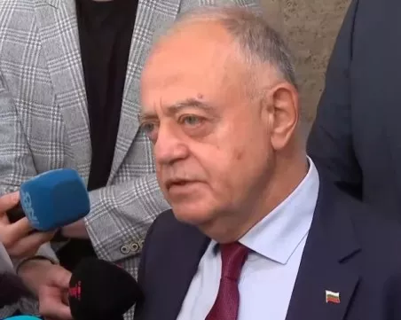 От ДБ няма да подкрепят вота на недоверие, призоваха Тошко Йорданов за оставка