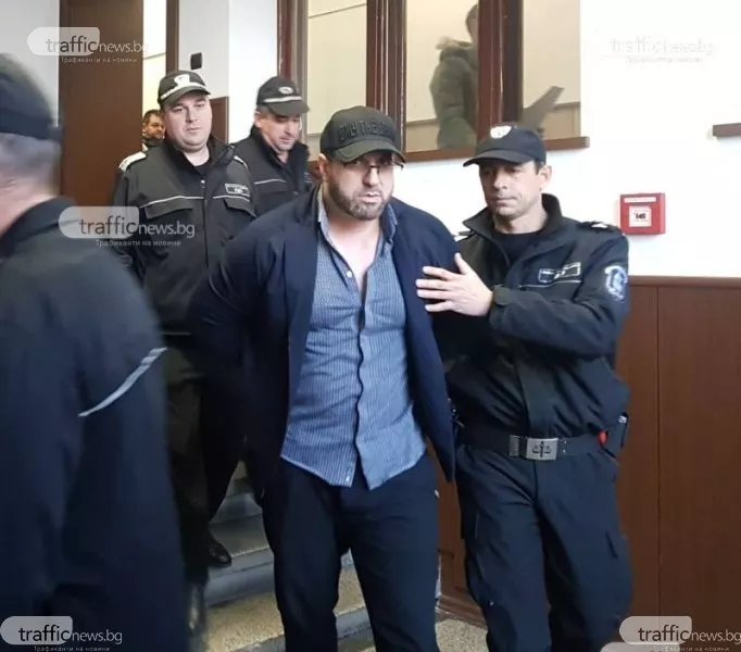Окончателно: Пеньо Мангъров-Чешкия влиза в затвора за блудство и изнасилване на непълнолетна...ако го хванат