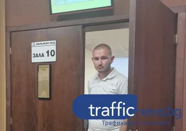 Огън от омраза: Младеж едва не изпепели къща, подпали сено за 74 бона в Асеновградско